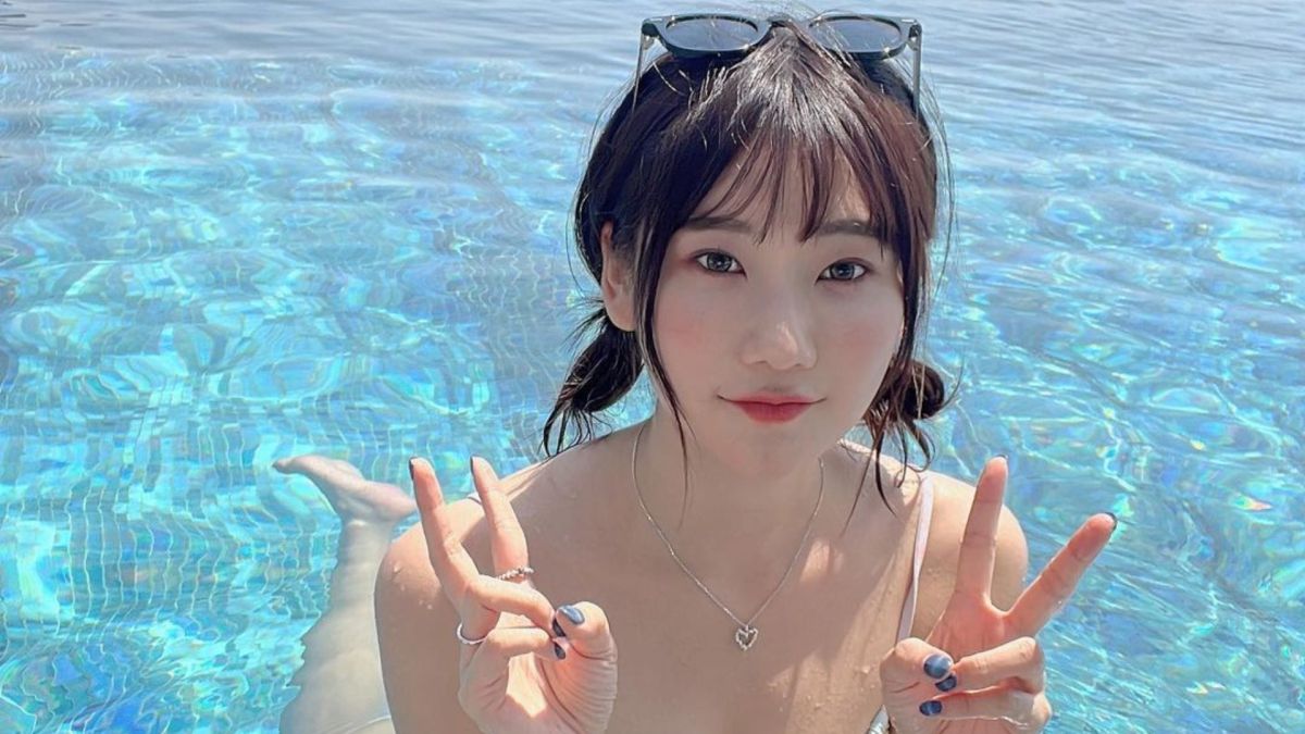 ▲愛莉莎莎出國小秀身材。（圖／愛莉莎莎IG）