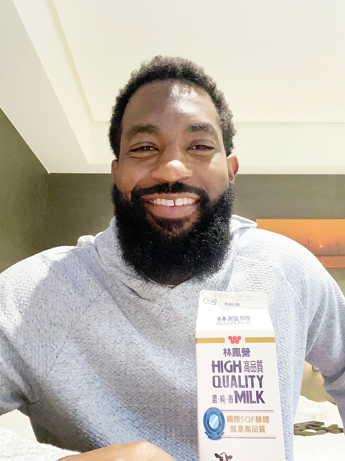 ▲味全新洋砲谷德溫(Brian Goodwin)抵台(圖/味全龍球團提供)