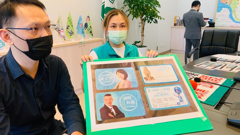 ▲設計師郭育達（左）認為，剽竊他人智慧結晶的行為不僅侵權，更是對原創者心血的不尊重。（圖／記者顏幸如攝，2022.09.07）