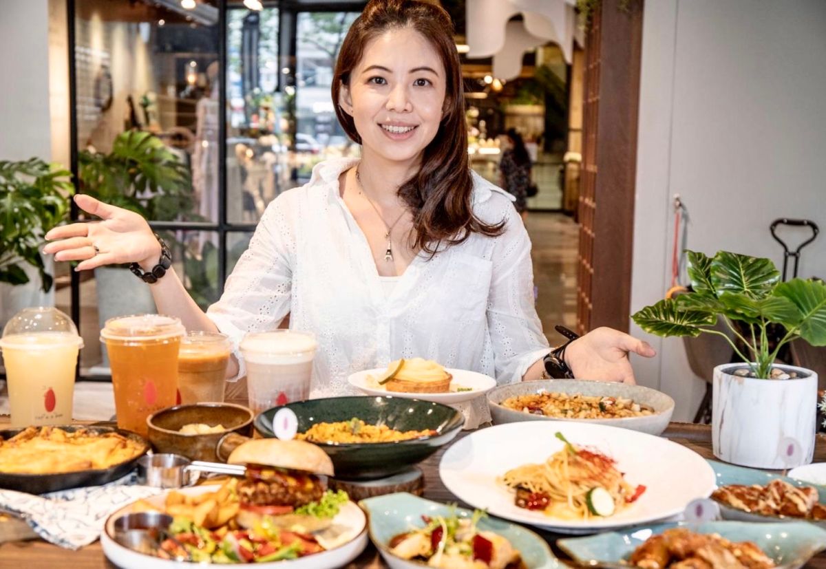 ▲歐棒植物系蔬食手沖咖啡館入駐台中金典，全天供應手沖咖啡蔬食餐點，讓消費者體驗不一樣的蔬食。（圖／業者提供）