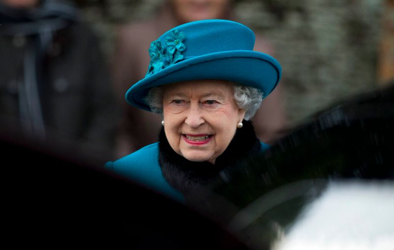 ▲英國女王伊莉莎白二世（Queen Elizabeth II）於英國時間9月8日下午（台灣時間9日凌晨）辭世，享耆壽96歲。（圖／美聯社／達志影像）