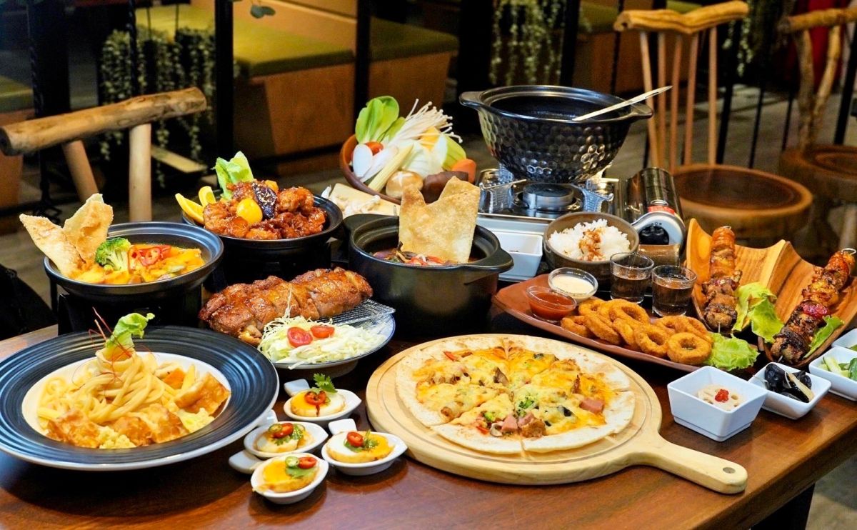 ▲台中起家的斐得蔬食，不畏疫情升溫，搶進高雄夢時代    展新店，今日開幕，主打異國風味蔬食餐飲。（圖／業者提供） 