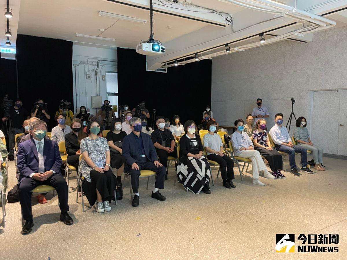 ▲陳時中、黃珊珊、蔣萬安同台無互動。（圖／記者黃宣尹攝，2022.09.10）