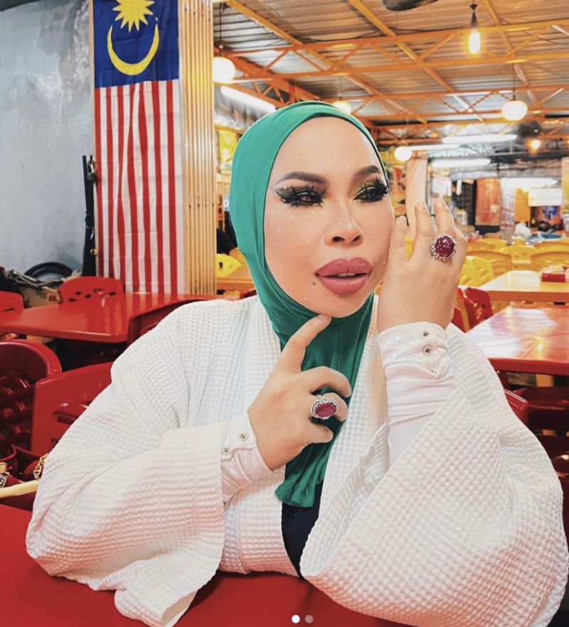 ▲51歲的馬來西亞「粉紅女商人」拿督斯里維達表示自己還想生小孩。（圖／翻攝自Instagram）