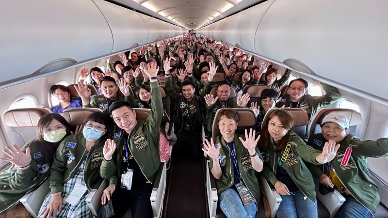 ▲海外自由行陸續開放,想要玩得安心醫療險不能少,專家提醒善用「三險」為海外染疫突發狀況增添保障。(圖/磊山保經提供)