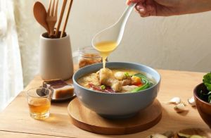 2022年世界十大美味泡麵,第二名由台灣品牌,老媽拌麵「干貝花雕雞拉麵」奪得。(圖/品牌提供) ▲2022年世界十大美味泡麵,第二名由台灣品牌,老媽拌麵「干貝花雕雞拉麵」奪得。(圖/品牌提供)