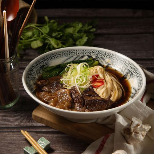 阿舍食堂的老饕半筋半肉牛肉麵,獲得2022年十大美味泡麵第五名。(圖/阿舍食堂臉書) ▲阿舍食堂的老饕半筋半肉牛肉麵,獲得2022年十大美味泡麵第五名。(圖/阿舍食堂臉書)