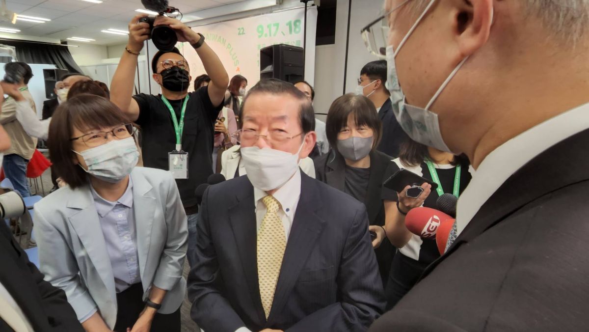 ▲駐日大使謝長廷（中）今（16）日指出，安倍國葬代表團，總統決定得非常好。（圖／記者李琦瑋攝，2022.09.16）