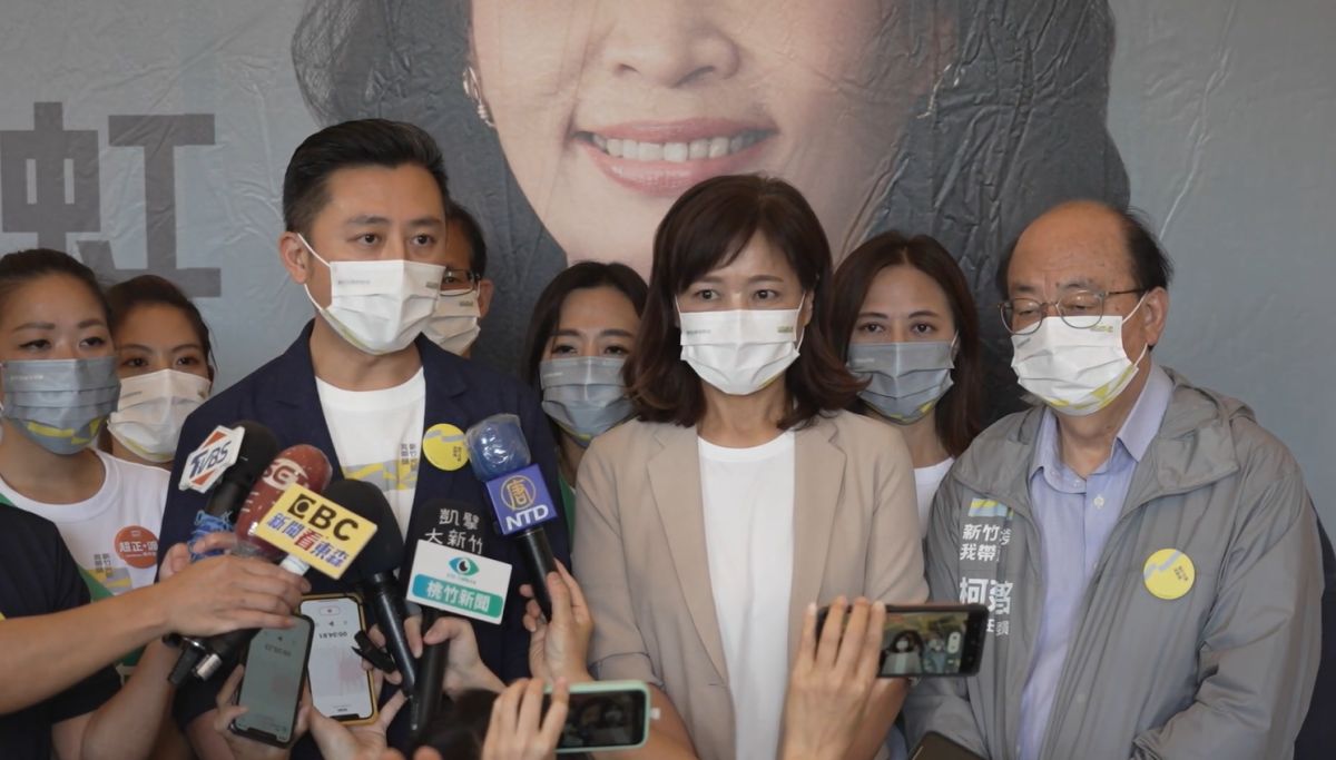 ▲暌違一個多月，林智堅再次公開露面受訪，並呼籲張善政不應逃避抄襲爭議。（圖／沈慧虹辦公室提供）