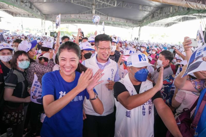▲許淑華與南投市長候選人張嘉哲成立聯合競選總部,聲勢浩大。(圖/許淑華競總提供,2022.09.17)