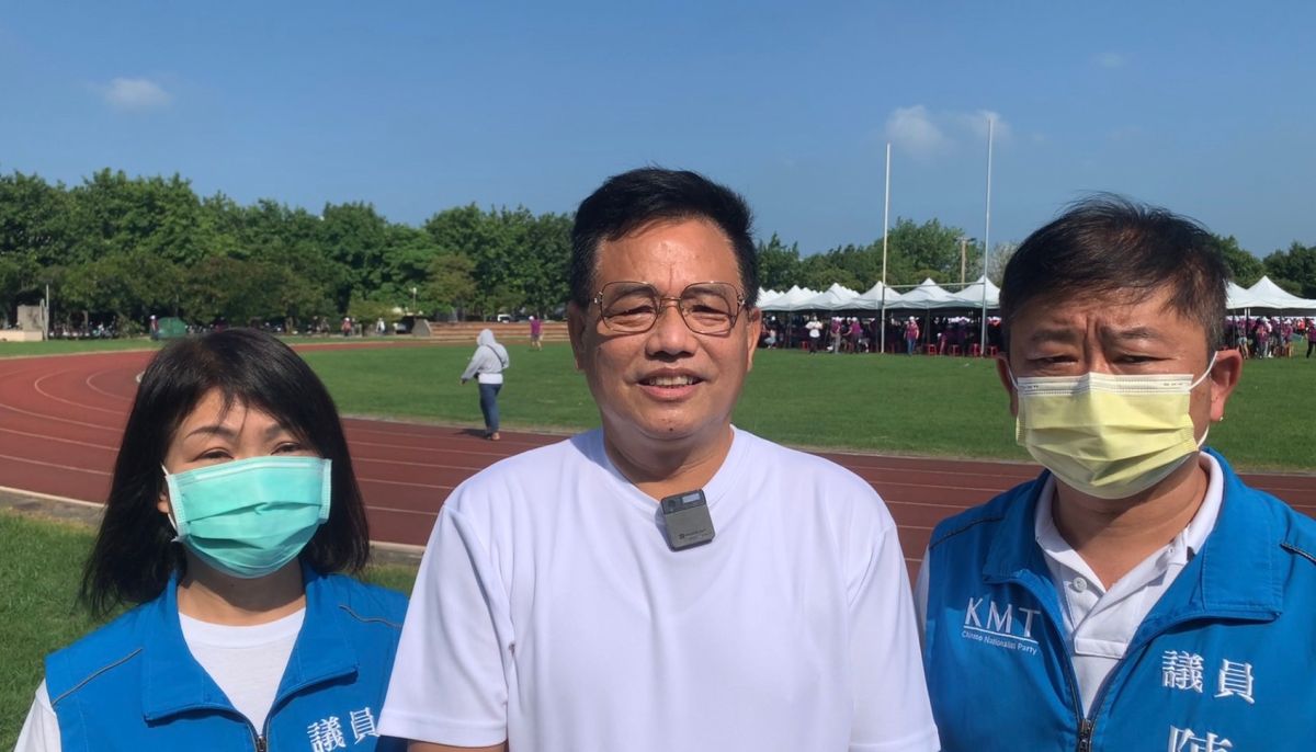 ▲林耕仁表示，林智堅現在為了搶救沈慧虹才想回到新竹。他並反問林智堅，是否要對新竹目前延宕的工程給個交代？（圖／林耕仁辦公室提供）