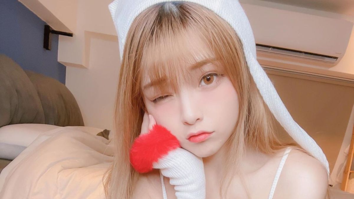 ▲米砂遇花東地震崩潰，抱著貓咪們在門口紮營，直呼「我不行了！」（圖／翻攝自米砂IG）