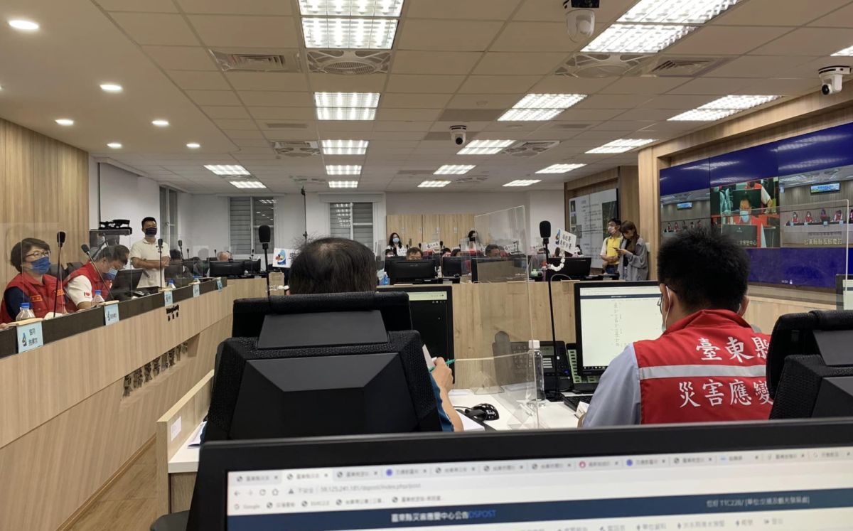 ▲台東縣政府交通及觀光發展處處長余明勳，指出在蔡英文總統線上會議當中看不見「中央級」的格局跟誠意。（圖/余明勳臉書）