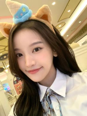 ▲蔡瑞雪擁有無雜質美顏。(圖/翻攝自蔡瑞雪臉書) ▲蔡瑞雪擁有無雜質美顏。(圖/翻攝自蔡瑞雪臉書)