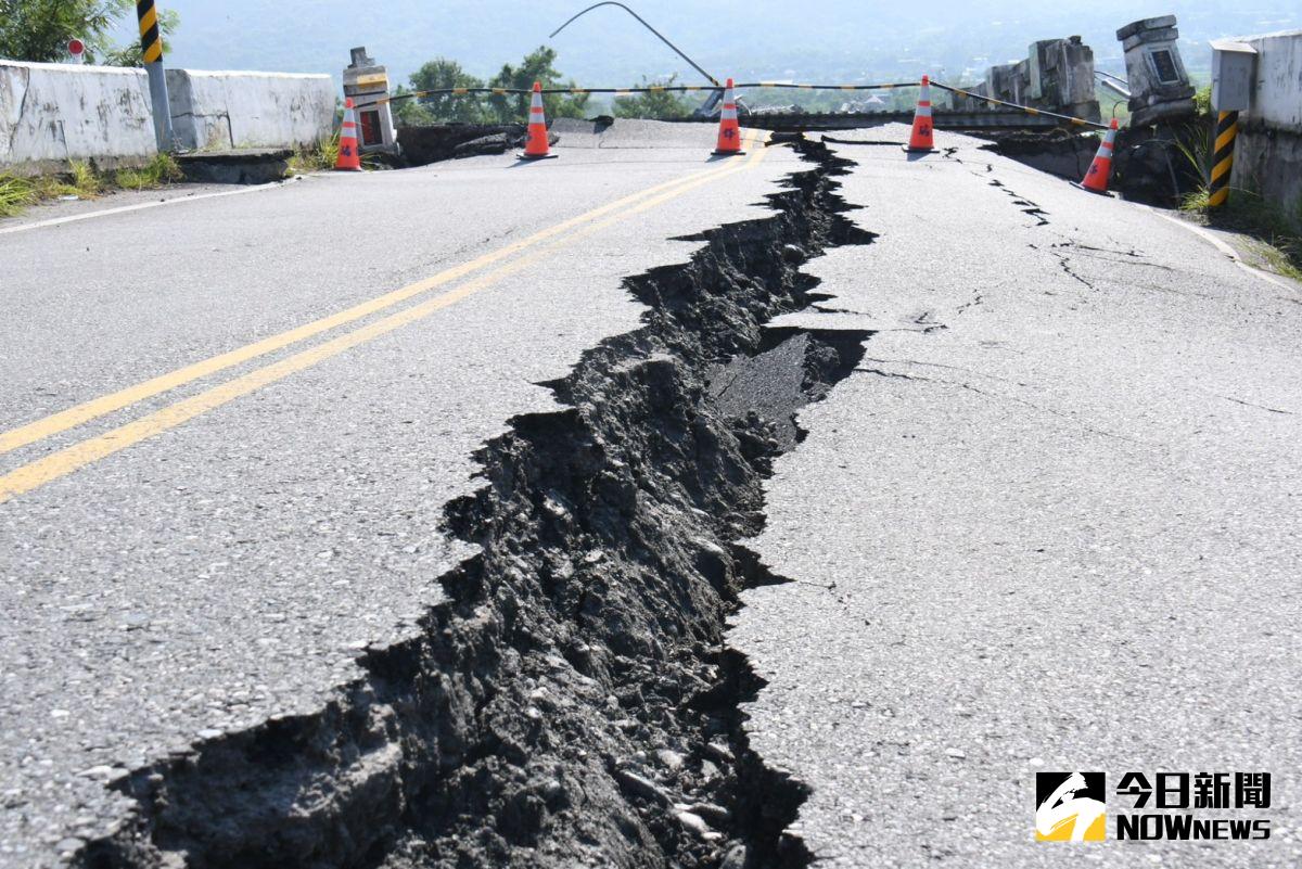 ▲0918臺東地區規模6.8地震，公路總局所屬養護工程處已立即派員巡查轄管省道路況，經巡查轄區道路災情，並公布截至昨（19）日晚間10點轄管道路情形。圖為花蓮高寮大橋。（圖／記者林調遜攝）