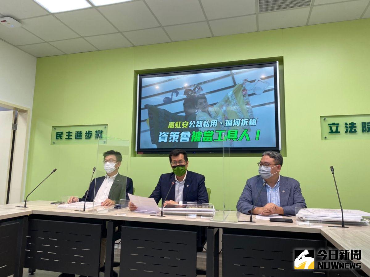 ▲針對TVBS移頻案，民進黨立院黨團表示此案屬商業市場行為，籲外界不要用政治力提前下結論，也不要干預審議結果。（圖／記者陳威叡攝，2022.09.20）