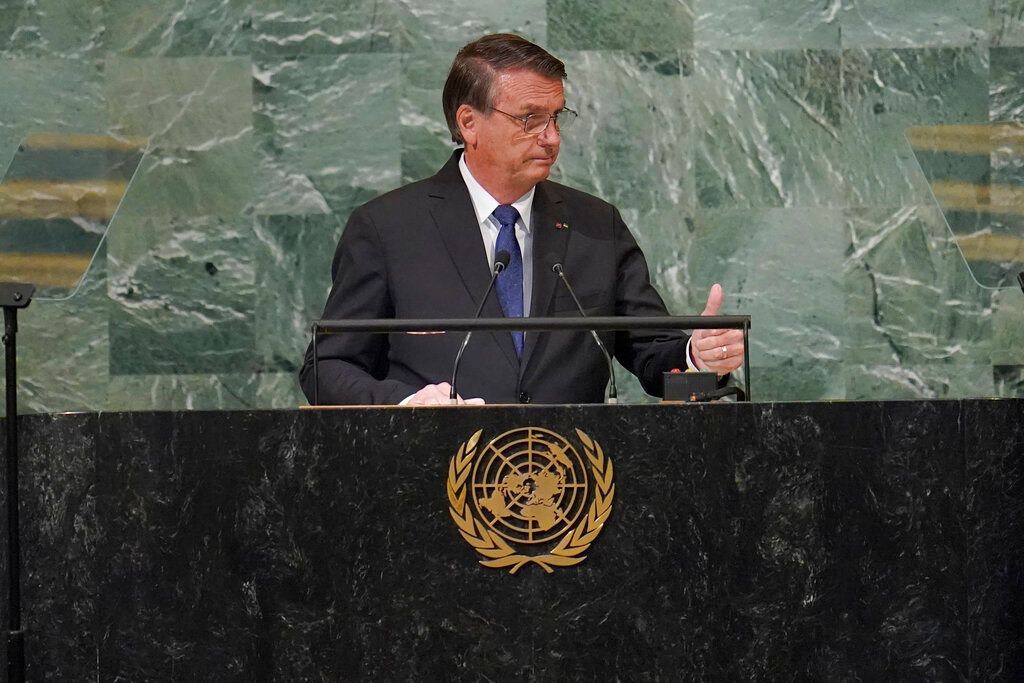 ▲巴西總統波索納洛在紐約舉行的第77屆聯合國大會辯論開幕式上發言。（圖／美聯社／達志影像）