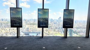 ▲「SHIBUYA SKY」除了頂樓的露天展望台外，室內也能欣賞美景、以及互動裝置。（圖／記者李琦瑋攝，2022.09.16）