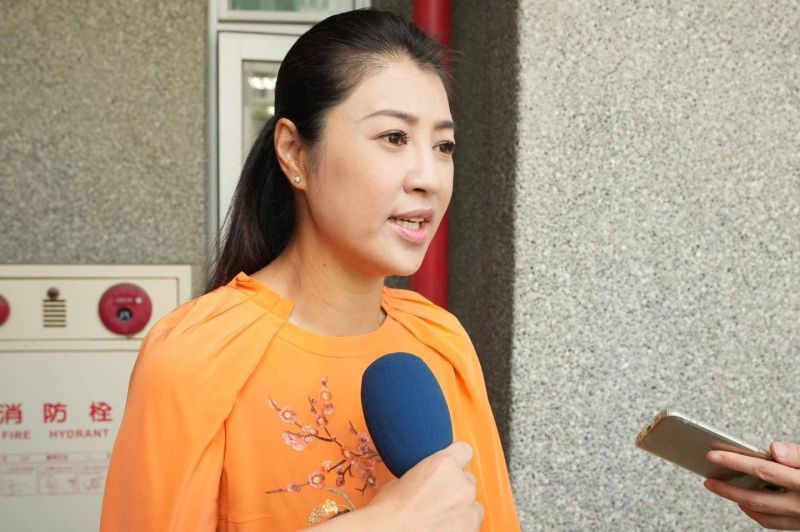 ▲許淑華指對手選情告急,才不斷以抹黑烏賊戰打擊她。(圖/翻攝許淑華臉書,2022.09.22)