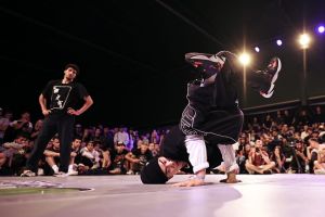 孫振 ▲孫振前往歐美國家交流比賽時,特別有感於他們「玩」霹靂舞的態度,不管觀眾或對手,從不吝惜給予舞者掌聲。(圖片提供 / 孫振)