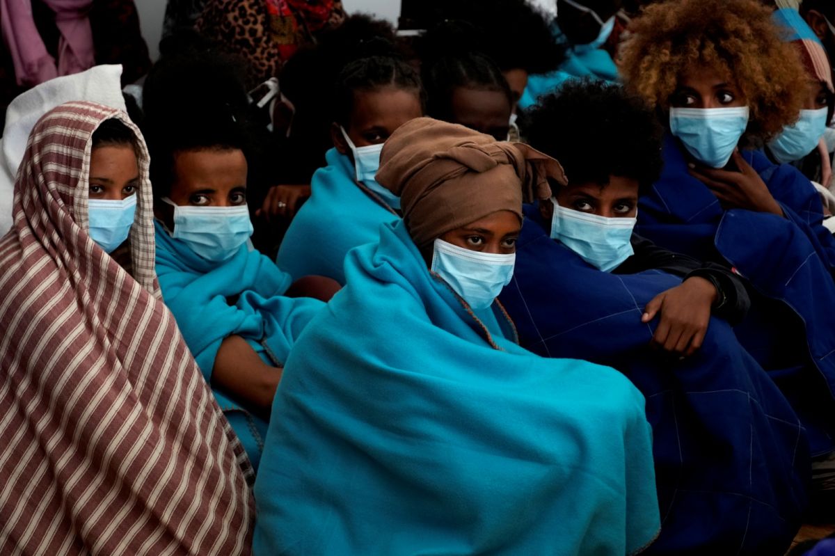 ▲一艘載著非法移民的船隻在敘利亞外海沉沒，造成船上至少34人身亡。（圖／美聯社／達志影像）