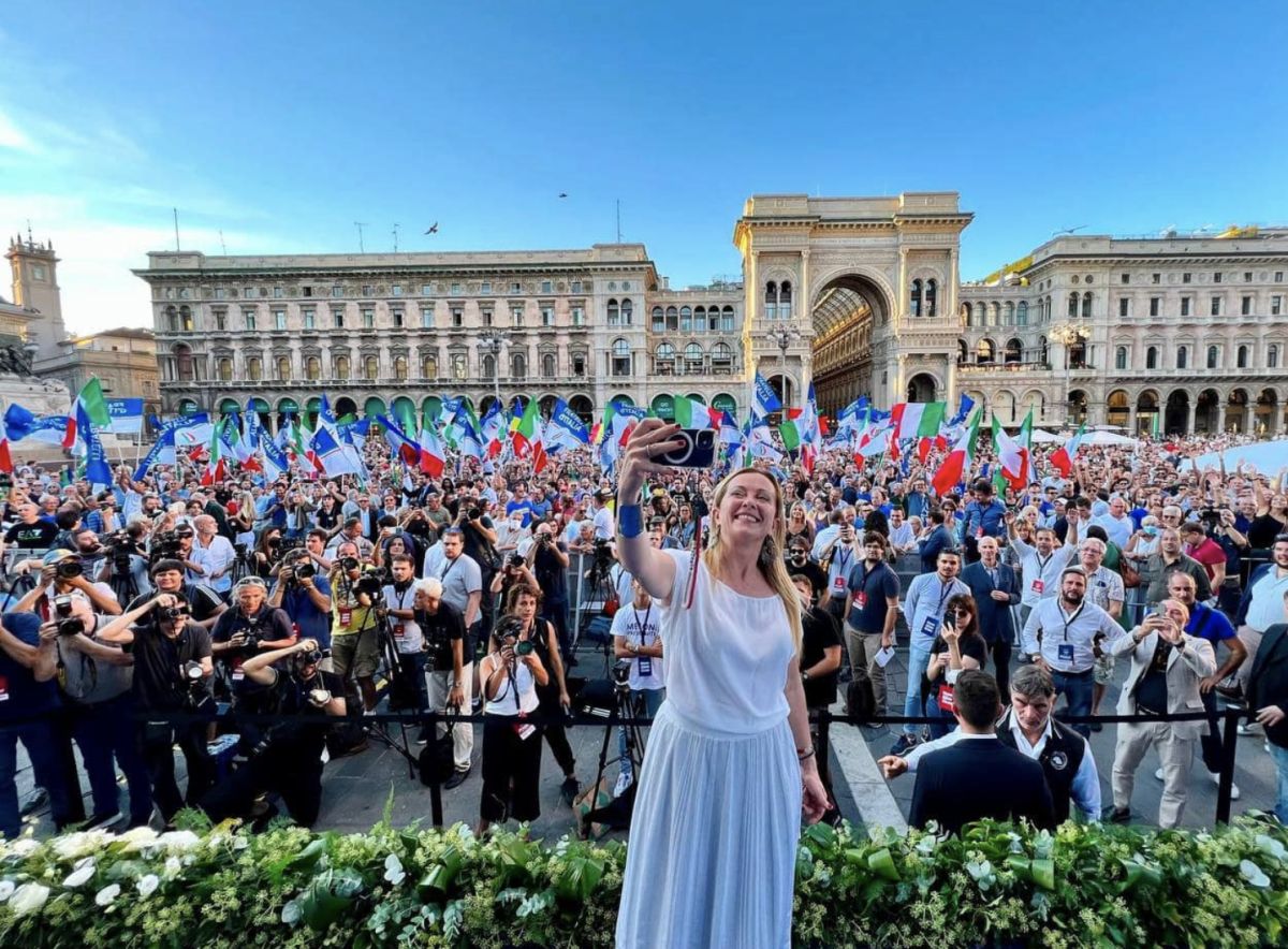 ▲義大利準總理梅洛尼曾打破多項「最年輕」紀錄，相當受到選民喜愛。（圖／翻攝自梅洛尼臉書）