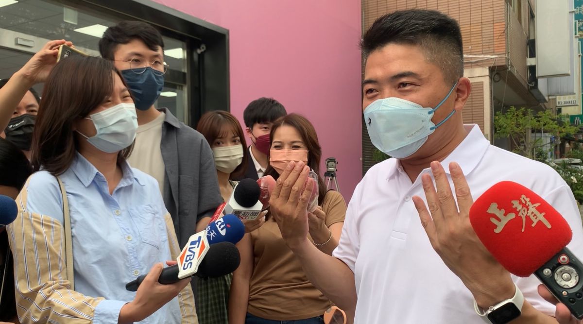 ▲曾提告周玉蔻《妨害名譽》但敗訴的顏寬恒，認為周玉蔻不夠格當媒體人。（圖／記者顏幸如攝，2022.09.26）