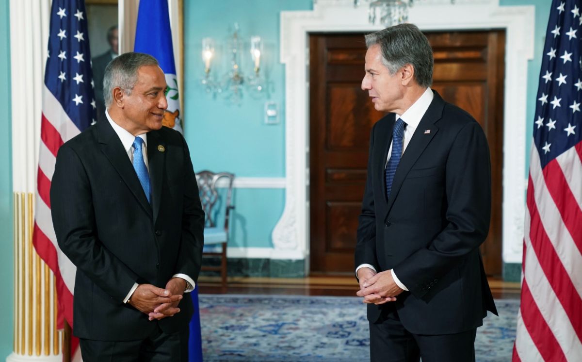 ▲美國國務卿布林肯在國務院會見貝里斯總理布里仙紐，當面感謝貝國與台灣維繫強健關係，並在俄烏戰爭等全球議題上強力發言。（圖／美聯社／達志影像）