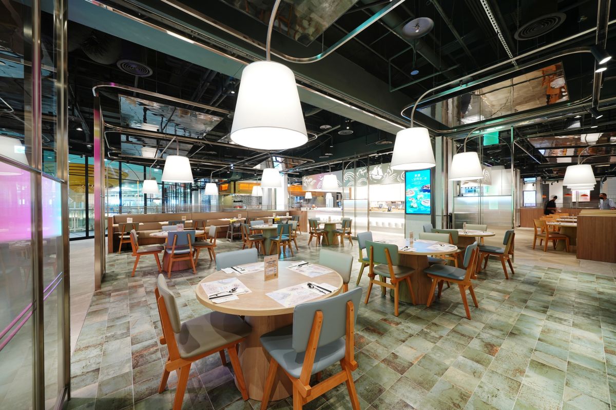 ▲規模最大的「饗食天堂高雄夢時代旗艦店」，全店536坪、400席座位數。（圖／業者提供）