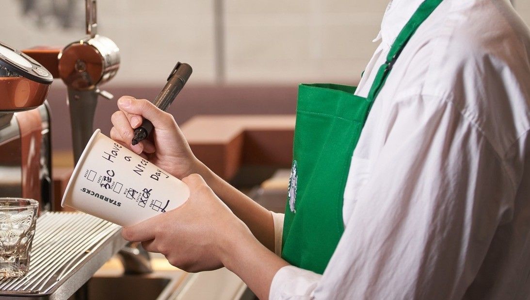 ▲星巴克店員分享私心品項被推爆，更有口味同好贊聲「一生推」。（圖／取自「星巴克咖啡同好會」粉專）