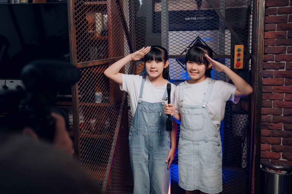 ▲左左右右近況曝光。（圖／關懷台灣文教基金會、大鵬傳播提供）