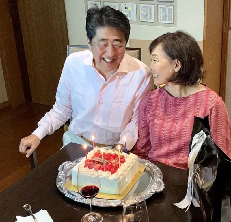 ▲安倍昭惠先前時常分享自己與安倍晉三的日常生活。（圖／翻攝自安倍昭惠IG）
