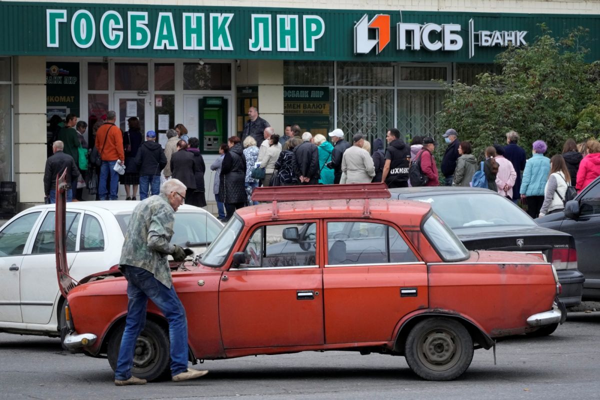 ▲俄國4個在烏克蘭的占領地區近日舉行所謂的入俄公投，恐將導致俄烏戰況進一步升級。（圖／美聯社／達志影像）