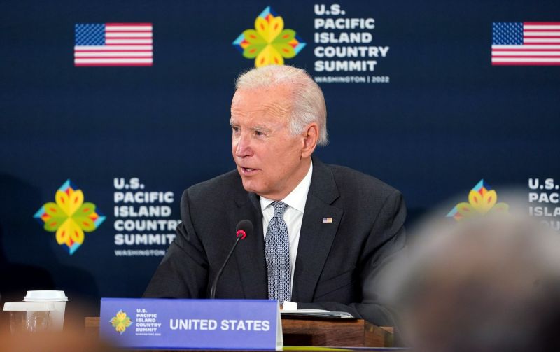 ▲美國總統拜登在美國主辦的首場太平洋島國峰會，宣布提供逾8億美元援助，供太平洋島國對抗氣候變遷、強化永續性發展。（圖／美聯社／達志影像）