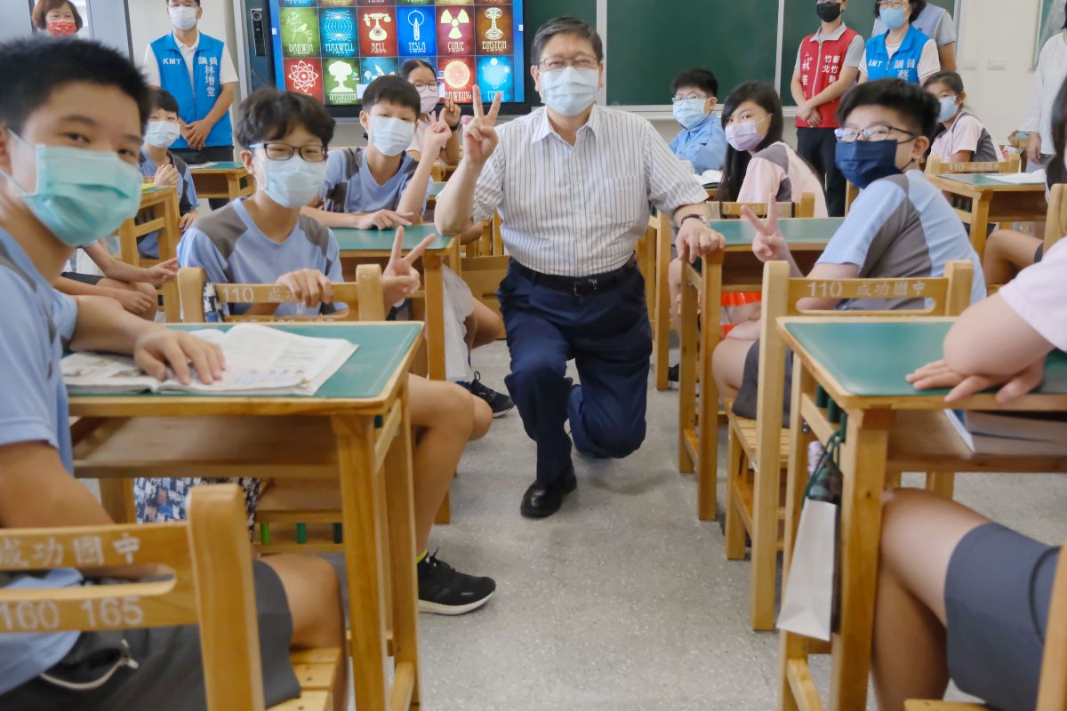 ▲新竹縣長楊文科楊文科近4年減債135億，竹縣躍昇全國財政領頭羊。（圖/新竹縣政府提供）