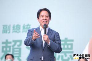 副總統賴清德與全台語演說,呼籲台北市民支持陳時中。(圖/記者葉政勳攝,2022.10.01) ▲副總統賴清德與全台語演說,呼籲台北市民支持陳時中。(圖/記者葉政勳攝,2022.10.01)