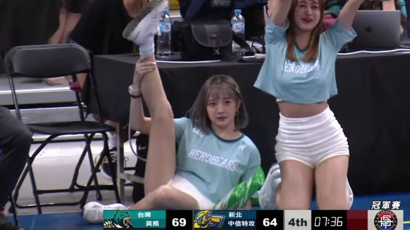 啦啦隊抬腿「曲線狂炸」!球員罰球全GG 正妹身分找到了