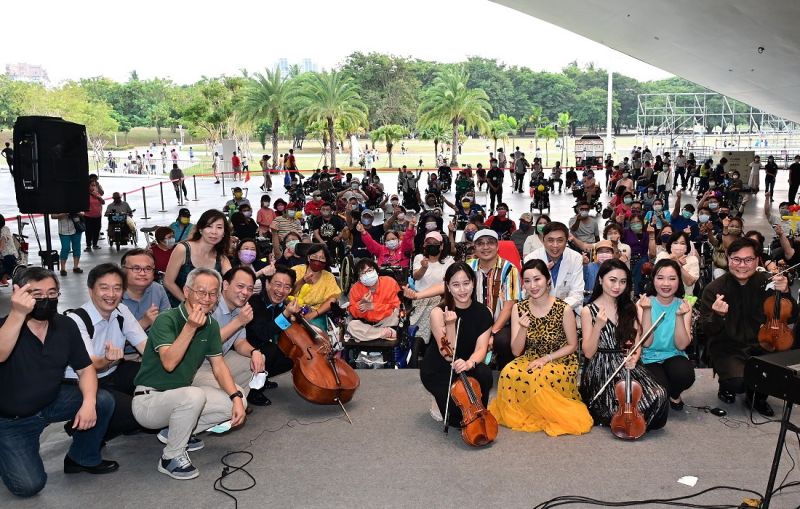 ▲中鋼集團教育基金會舉辦輪椅族公益音樂會。(圖／記者黃守作攝，2022.10.02)