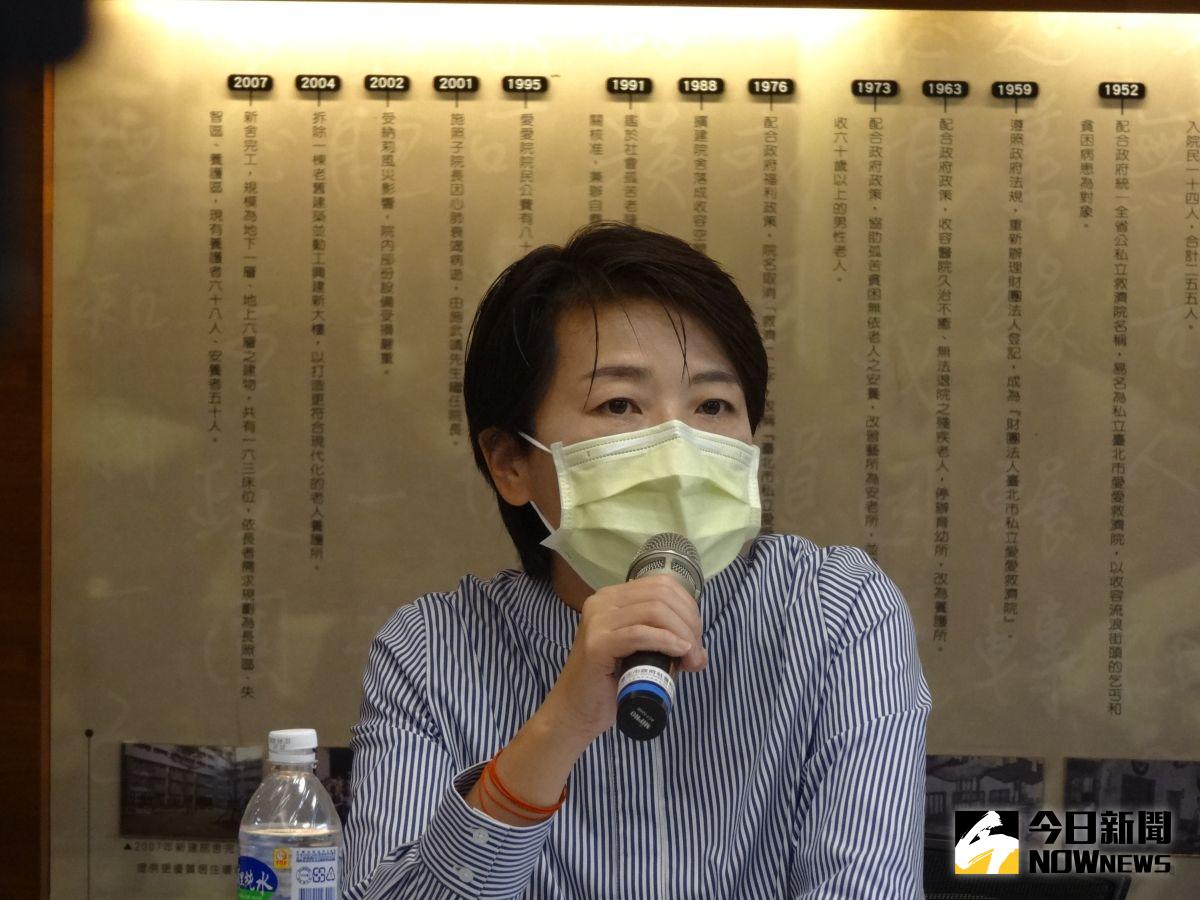 ▲無黨籍台北市長參選人黃珊珊參訪萬華愛愛日照中心，並發表長者照護政策記者會。（圖／記者呂炯昌攝，2022.10.03）