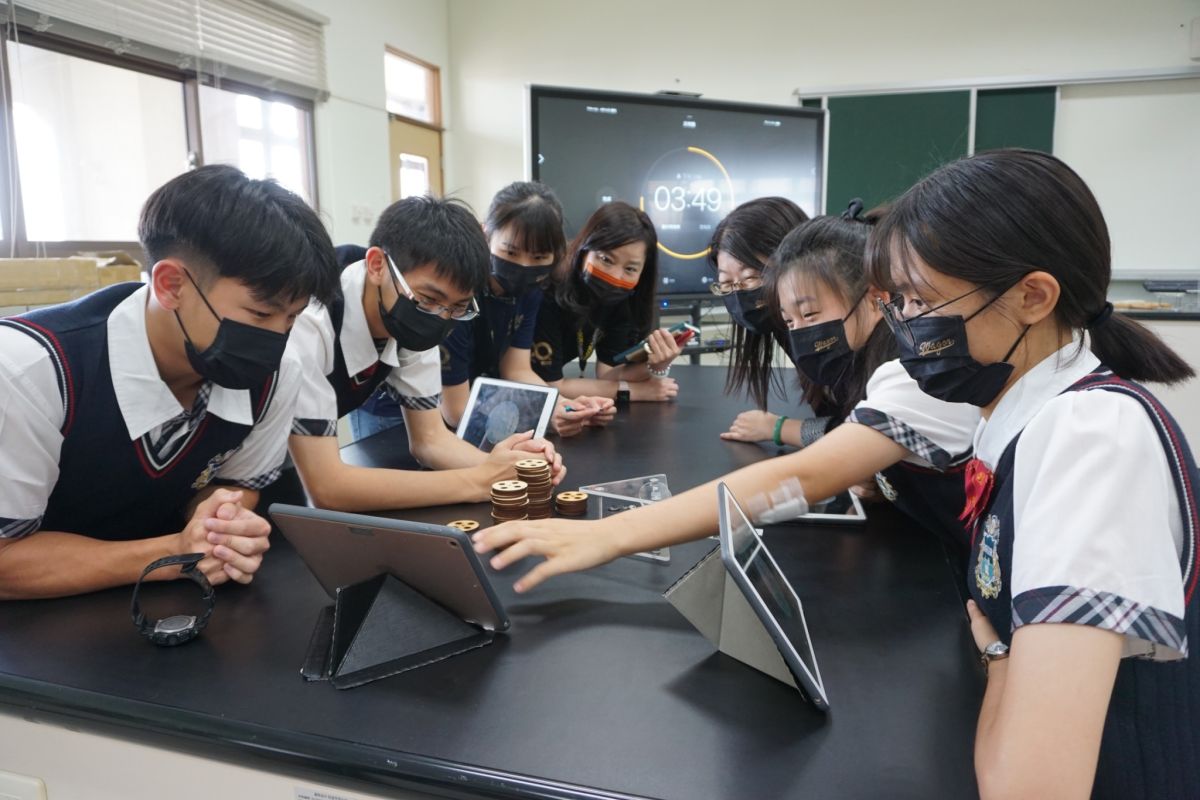 ▲臺中葳格國際學校是全台唯一且首次獲選全球「 Apple 傑出學校」，對葳格辦學是一大肯定。（圖／葳格提供）