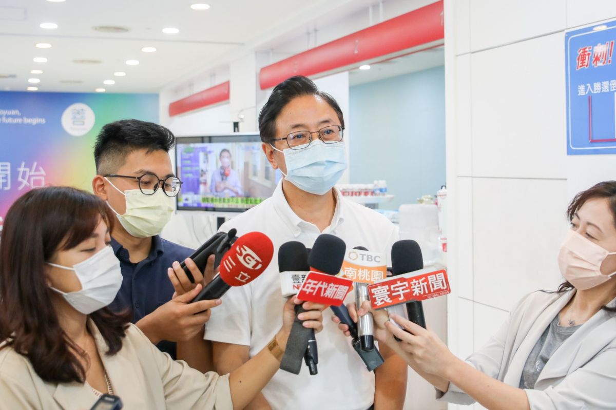 ▲張善政痛批，「當初不就是陳時中和鄭文燦袒護『3+11』的政策，造成一個大破口嗎？各位回想一下，桃園機場的諾富特之亂有交代了嗎？民進黨執政就是這個樣子。」（圖／張善政辦公室提供）