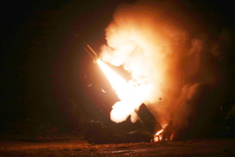 北韓試射彈道飛彈隔天　美韓發射4枚飛彈回應