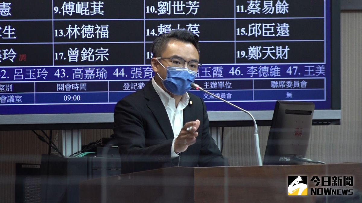 ▲立委洪孟楷質疑，NCC在第999次委員會議審議中，並未表決、投票，即逕自通過審照，應成立調閱小組，「將行政機關的資料徹底攤在陽光下」。（圖／記者朱永強攝,2022.10.05）