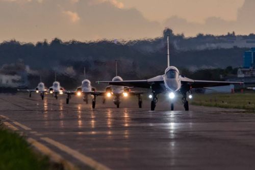 配合國慶空中操演　松山機場這8天航班恐異動、旅客出發前先確認