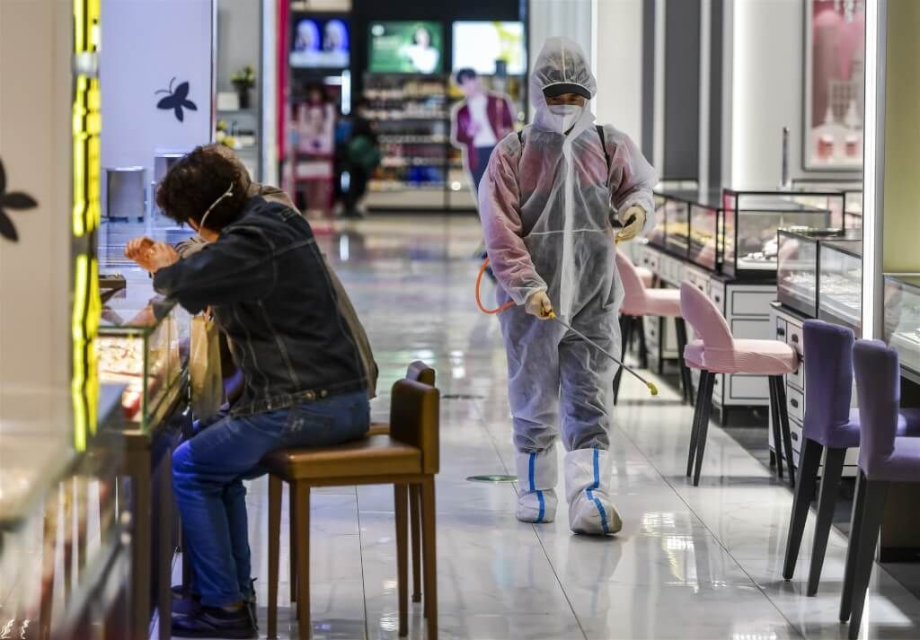 ▲中國官方今天公布新增COVID-19病例（含確診與無症狀感染者）1656例，本土佔1483例。資料照。（圖／翻攝自中新社）