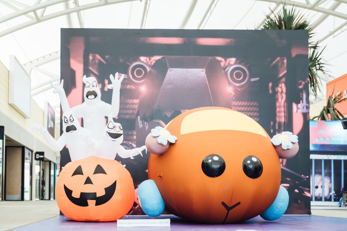 ▲萬聖節主題的《天竺鼠車車》現身三井Outlet台中港店。（圖／品牌提供）