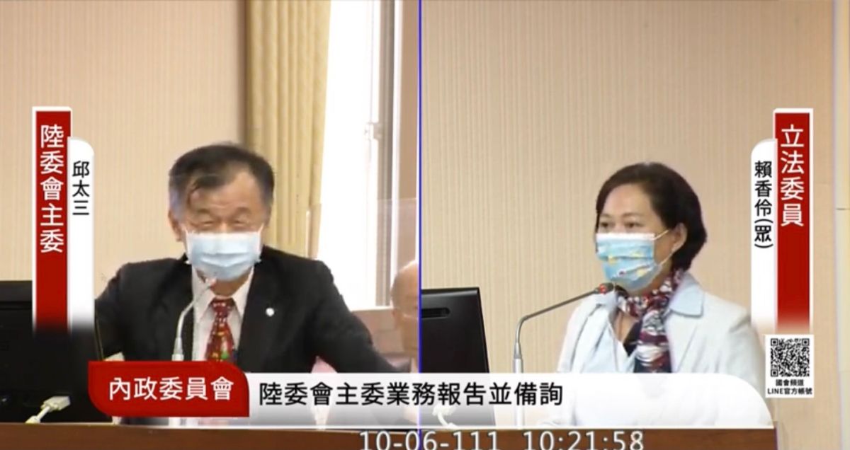 ▲傳因我駐澳門辦事處的官員拒簽「一中承諾書」，恐將在10月底前撤回台灣，邱太三今答詢否認表示，新簽證已獲延長效期。（圖／翻攝國會頻道）