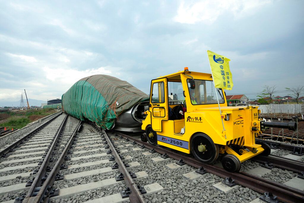 ▲中國「一帶一路」倡議的指標工程雅萬高鐵預計10月正式營運。（圖／美聯社／達志影像）