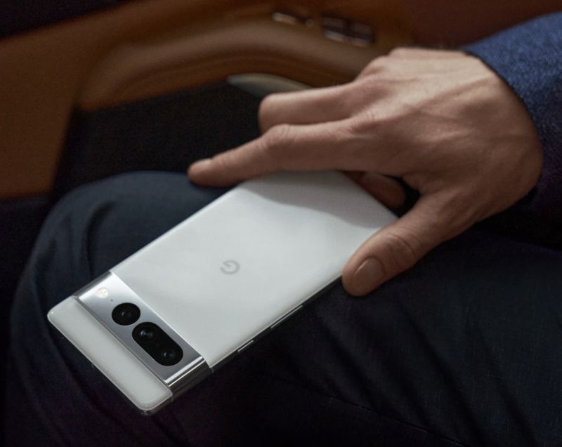 ▲Google Pixel 7 Pro則在外媒投票中奪下最受歡迎的手機，顯見Google Pixel 系列手機正在衝擊蘋果以及三星的手機市場版圖。（圖／翻攝官網)