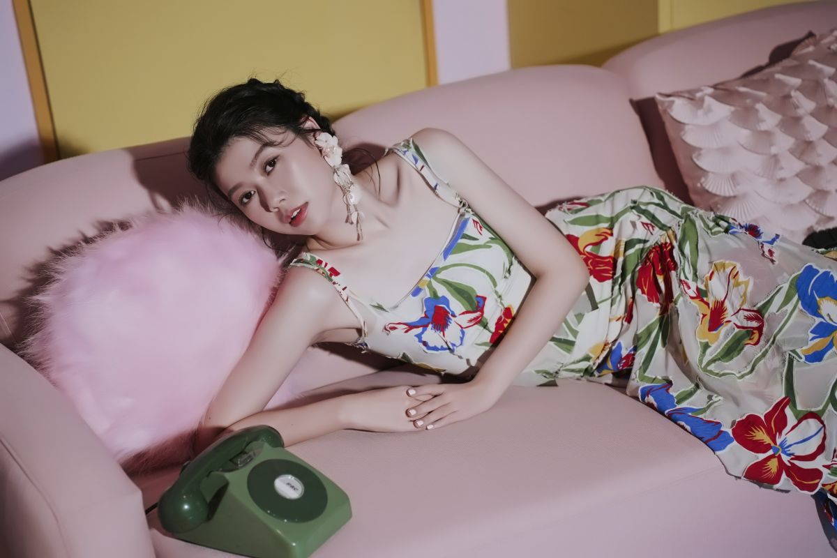 ▲蔡恩雨近來使用喉嚨過度，被醫生下達「禁言令」。（圖／華納音樂提供）